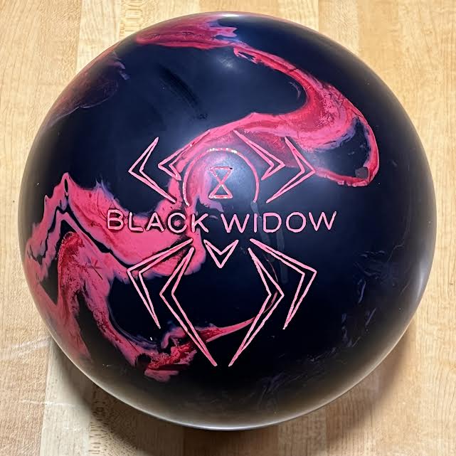 VERY RARE Hammer buy Black Widow R ( Revolution ) 15lb Bowling Ball