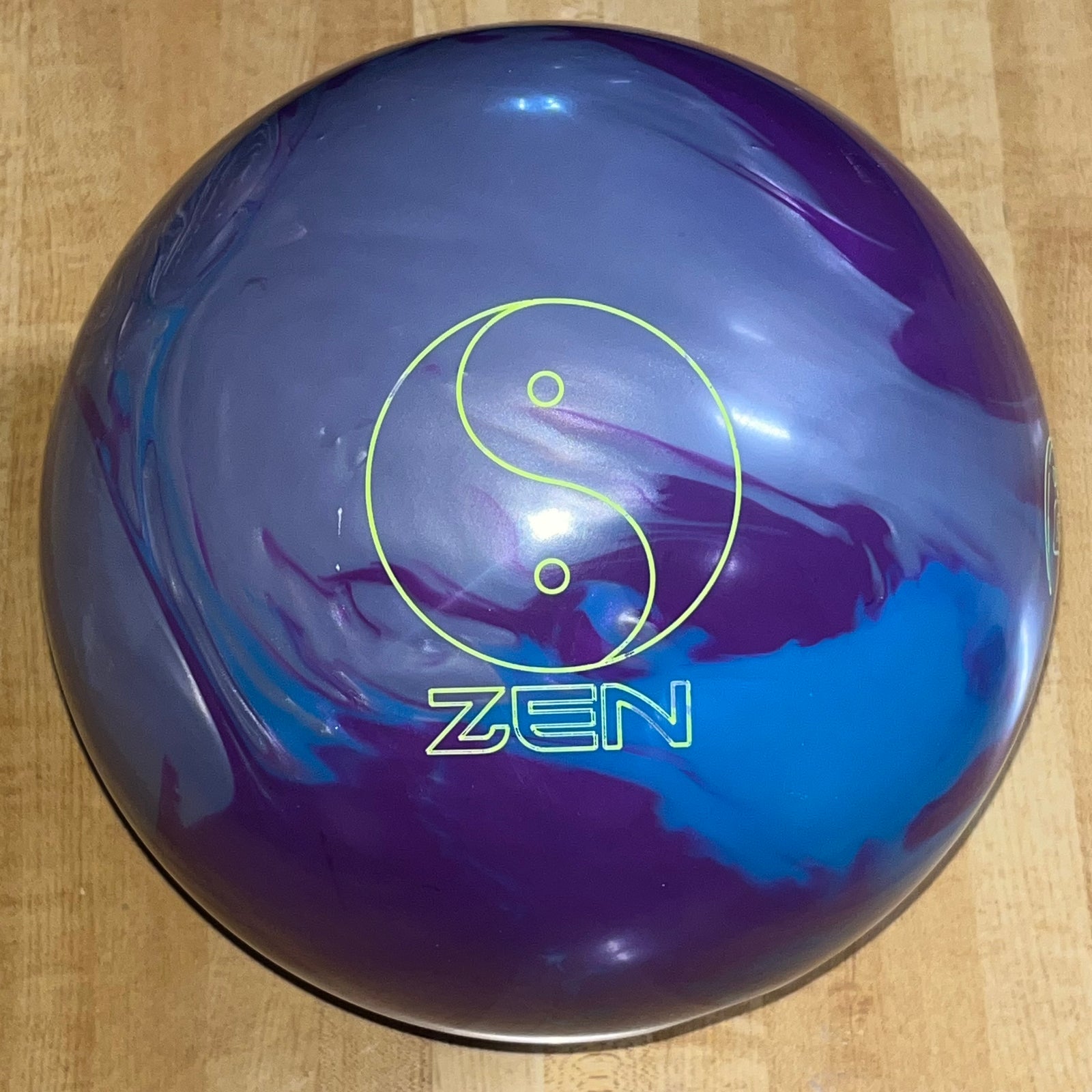 REC 900 Global Zen 04G006