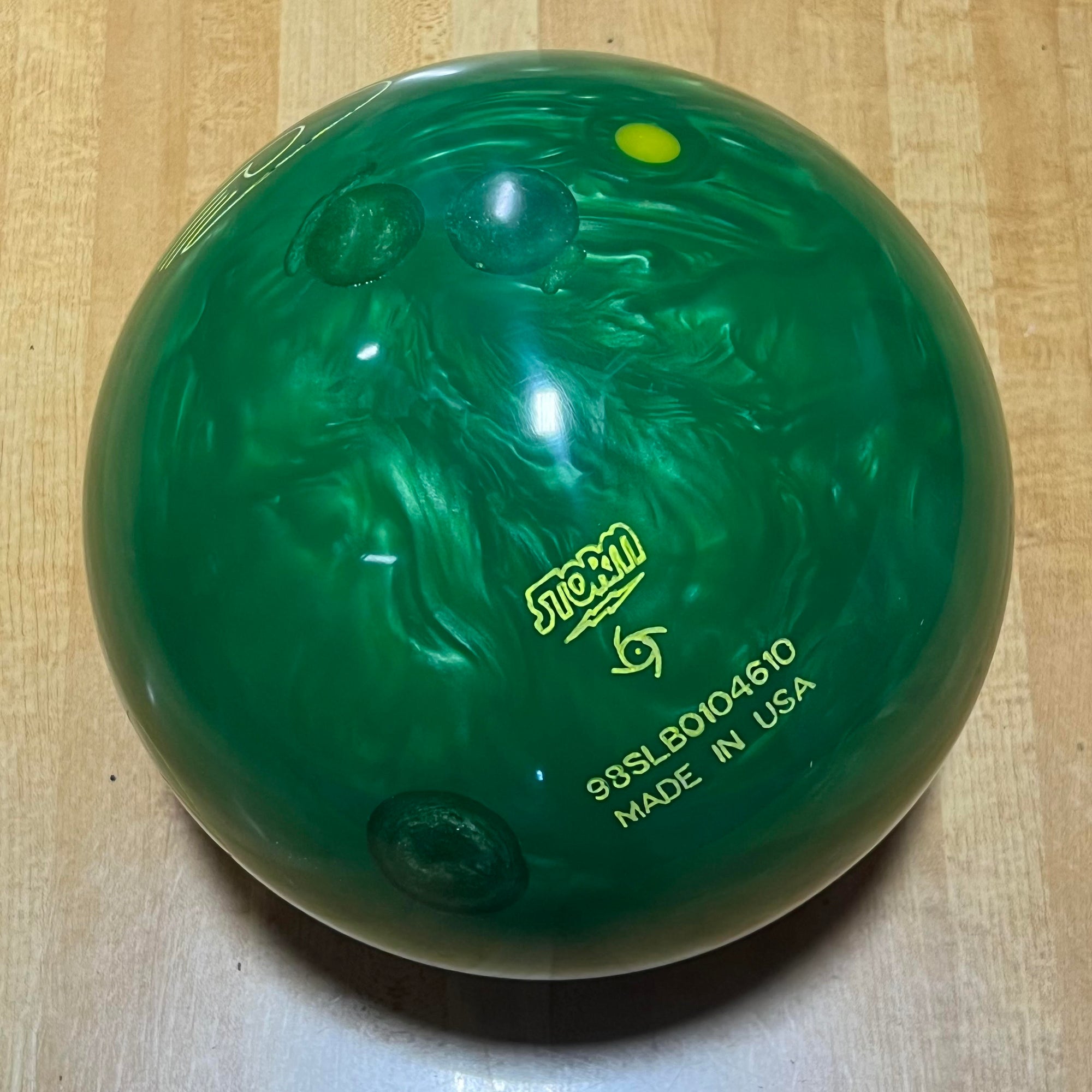 REC Storm Green Bolt Original (RARE) 04610