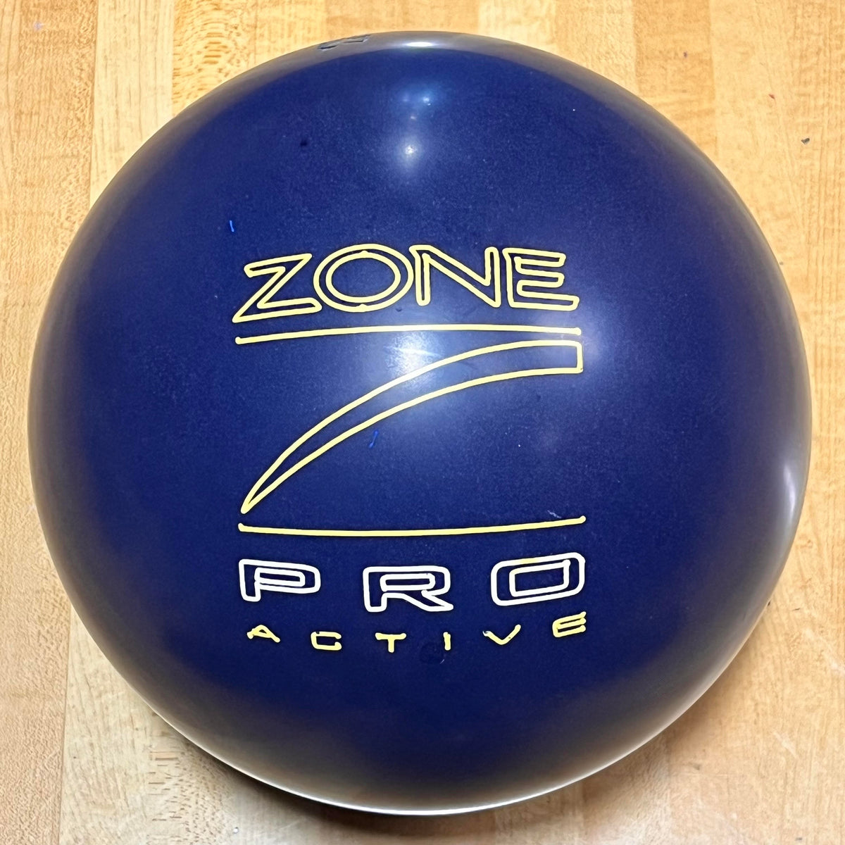 Brunswick Zone Pro Active; Deep Violet variant not verified